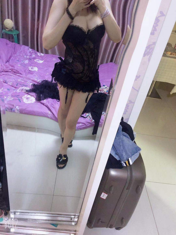 乌鲁木齐骚气十足小姐姐